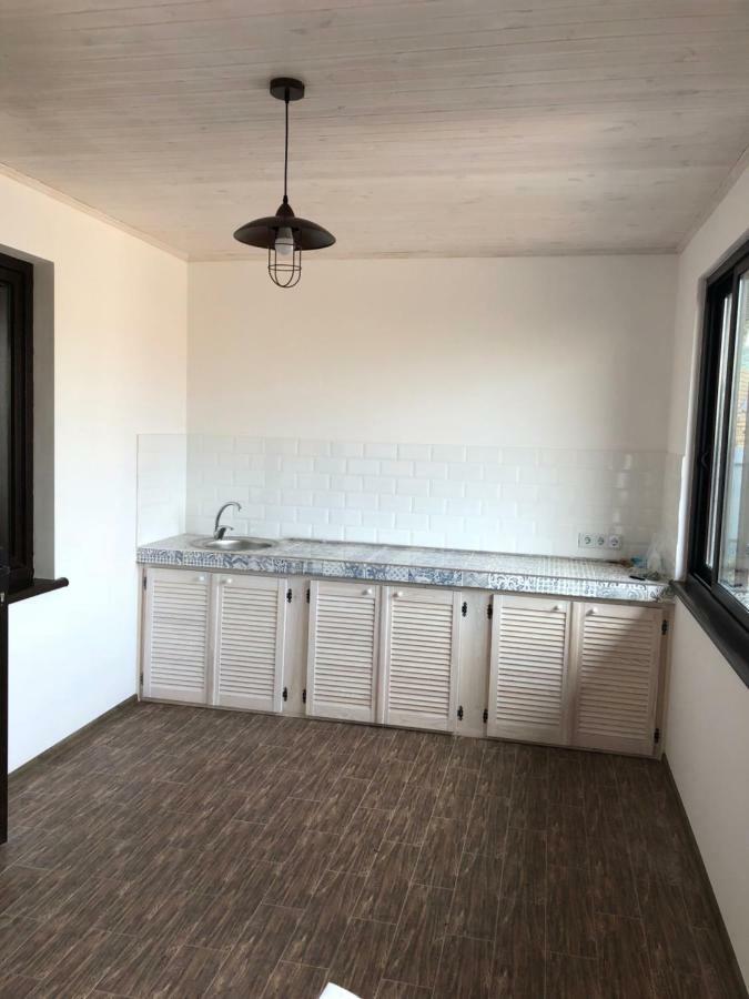 Dacha Karolino-Buhaz Luaran gambar
